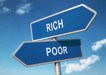 Rich Mind, Poor Mind: The Small Habits That Make a Big Difference